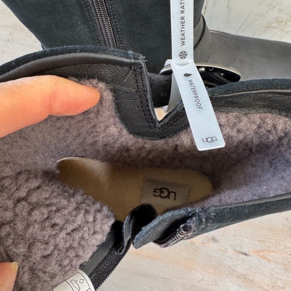 UGG MESSNER WATER-PROOF LEATHER SHEEPSKIN BOOTS, MENS US 10 NIB - Picture 8 of 10